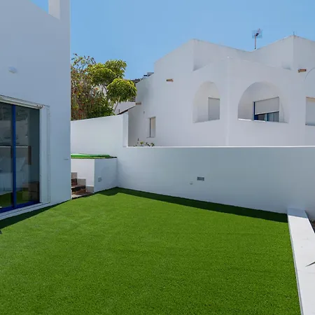 La Mimosa Del Cabo *